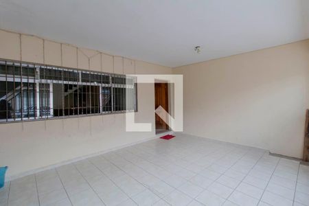 Casa à venda com 500m², 4 quartos e 3 vagas Casa à venda com 500m², 4 quartos e 3 vagasGaragem