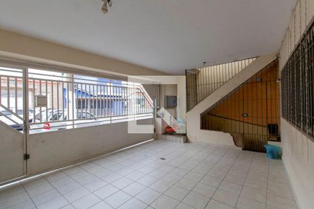 Casa à venda com 500m², 4 quartos e 3 vagas Casa à venda com 500m², 4 quartos e 3 vagasGaragem