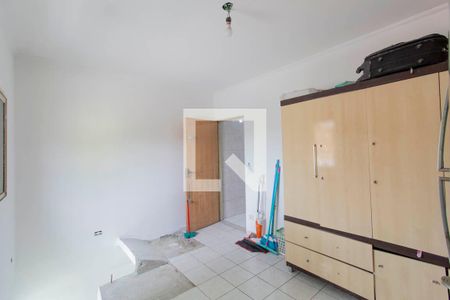 Casa à venda com 500m², 4 quartos e 3 vagas Casa à venda com 500m², 4 quartos e 3 vagasQuarto de Serviço