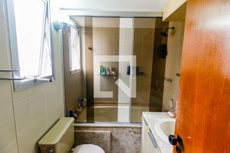 Apartamento à venda com 124m², 3 quartos e 2 vagasBanheiro da Suíte