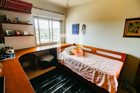 Apartamento à venda com 124m², 3 quartos e 2 vagasQuarto 1 - Armários