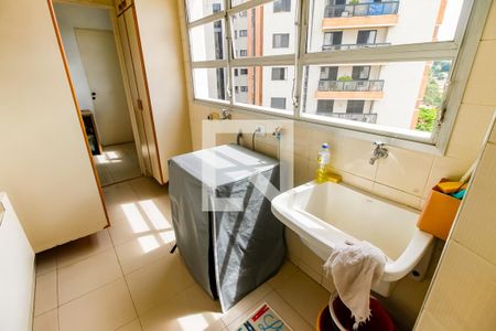 Apartamento à venda com 124m², 3 quartos e 2 vagasÁrea de Serviço