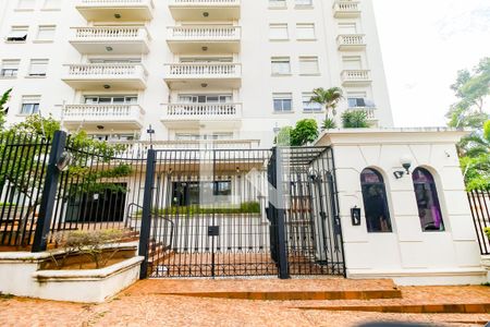 Apartamento à venda com 124m², 3 quartos e 2 vagasFachada e portaria