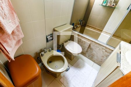 Apartamento à venda com 124m², 3 quartos e 2 vagasBanheiro da Suíte