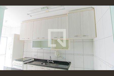 Cozinha de apartamento para alugar com 2 quartos, 68m² em Vila Pires, Santo André