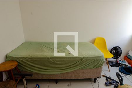 Casa de condomínio à venda com 257m², 5 quartos e 3 vagas Casa de condomínio à venda com 257m², 5 quartos e 3 vagasQuarto 4