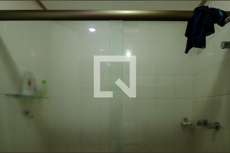 Casa de condomínio à venda com 257m², 5 quartos e 3 vagas Casa de condomínio à venda com 257m², 5 quartos e 3 vagasBanheiro da Suíte 3