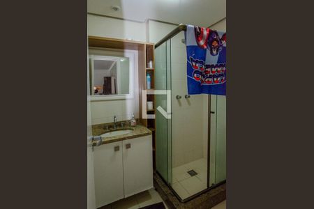 Casa de condomínio à venda com 257m², 5 quartos e 3 vagas Casa de condomínio à venda com 257m², 5 quartos e 3 vagasBanheiro Social