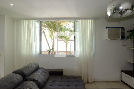 Sala de casa de condomínio à venda com 5 quartos, 257m² em Recreio dos Bandeirantes, Rio de Janeiro