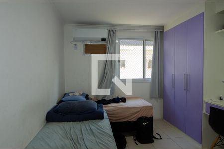 Casa de condomínio à venda com 257m², 5 quartos e 3 vagas Casa de condomínio à venda com 257m², 5 quartos e 3 vagasSuite 3