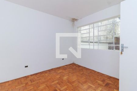 Casa para alugar com 150m², 3 quartos e 4 vagas Casa para alugar com 150m², 3 quartos e 4 vagasEdícula - Quarto