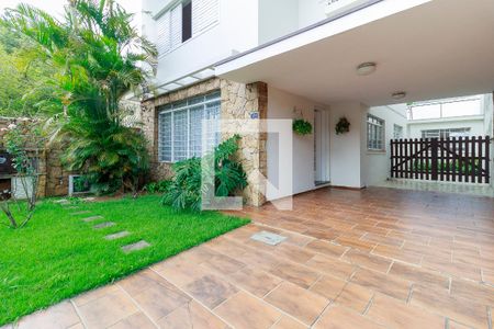 Casa para alugar com 150m², 3 quartos e 4 vagas Casa para alugar com 150m², 3 quartos e 4 vagasGaragem