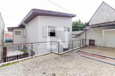 Casa para alugar com 150m², 3 quartos e 4 vagas Casa para alugar com 150m², 3 quartos e 4 vagasQuintal