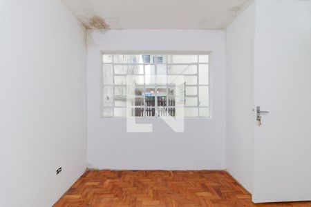 Casa para alugar com 150m², 3 quartos e 4 vagas Casa para alugar com 150m², 3 quartos e 4 vagasEdícula - Quarto