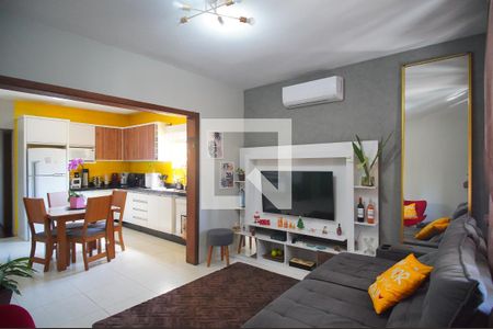 Sala de casa à venda com 3 quartos, 150m² em Santo Afonso, Novo Hamburgo