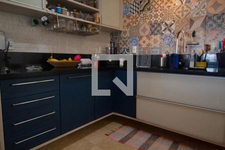 Apartamento à venda com 97m², 3 quartos e 1 vaga Apartamento à venda com 97m², 3 quartos e 1 vagaCozinha - Armários