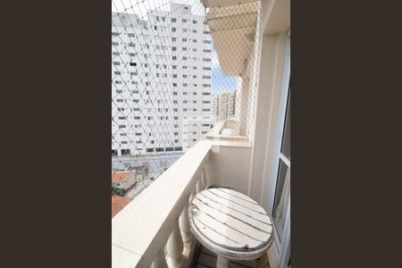 Apartamento à venda com 97m², 3 quartos e 1 vaga Apartamento à venda com 97m², 3 quartos e 1 vagaVaranda