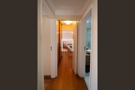 Apartamento à venda com 97m², 3 quartos e 1 vaga Apartamento à venda com 97m², 3 quartos e 1 vagaCorredor