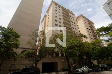 Apartamento à venda com 97m², 3 quartos e 1 vaga Apartamento à venda com 97m², 3 quartos e 1 vagaFachada