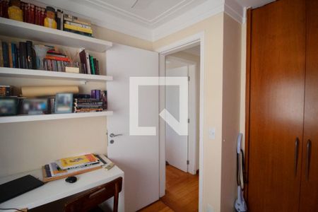 Apartamento à venda com 97m², 3 quartos e 1 vaga Apartamento à venda com 97m², 3 quartos e 1 vagaQuarto 2