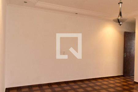 Sala  de casa para alugar com 4 quartos, 300m² em Vila São Vicente, São Paulo