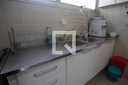 Apartamento à venda com 105m², 3 quartos e 1 vaga Apartamento à venda com 105m², 3 quartos e 1 vagaCozinha