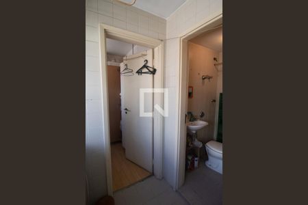 Apartamento à venda com 105m², 3 quartos e 1 vaga Apartamento à venda com 105m², 3 quartos e 1 vagaÁrea de serviço