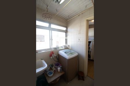 Apartamento à venda com 105m², 3 quartos e 1 vaga Apartamento à venda com 105m², 3 quartos e 1 vagaÁrea de serviço