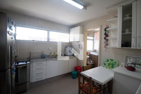 Apartamento à venda com 105m², 3 quartos e 1 vaga Apartamento à venda com 105m², 3 quartos e 1 vagaCozinha