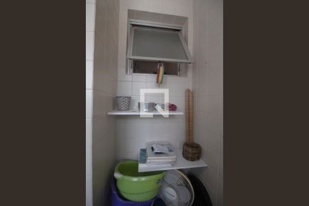 Apartamento à venda com 105m², 3 quartos e 1 vaga Apartamento à venda com 105m², 3 quartos e 1 vagaÁrea de serviço