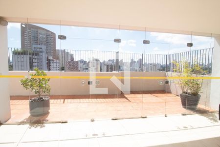 Apartamento à venda com 105m², 3 quartos e 1 vaga Apartamento à venda com 105m², 3 quartos e 1 vagaÁrea comum - Salão de festas