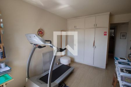Apartamento à venda com 105m², 3 quartos e 1 vaga Apartamento à venda com 105m², 3 quartos e 1 vagaQuarto