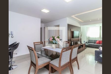 Sala  de apartamento à venda com 3 quartos, 110m² em Indaiá, Belo Horizonte