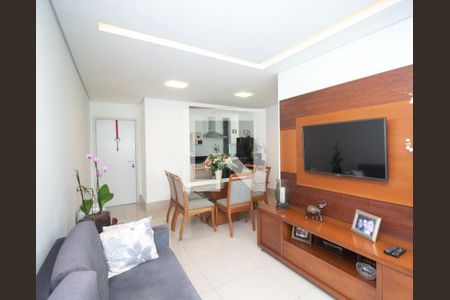 Sala de apartamento à venda com 3 quartos, 110m² em Indaiá, Belo Horizonte
