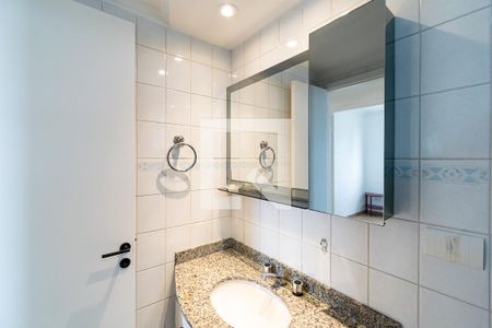 Apartamento à venda com 76m², 2 quartos e 1 vagaBanheiro Social