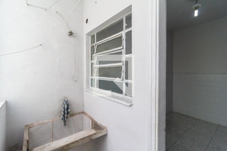 Apartamento à venda com 72m², 2 quartos e sem vaga Apartamento à venda com 72m², 2 quartos e sem vagaCozinha e área de serviço