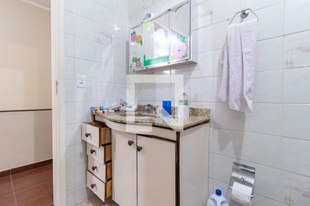 Casa à venda com 150m², 3 quartos e 5 vagasBanheiro 2