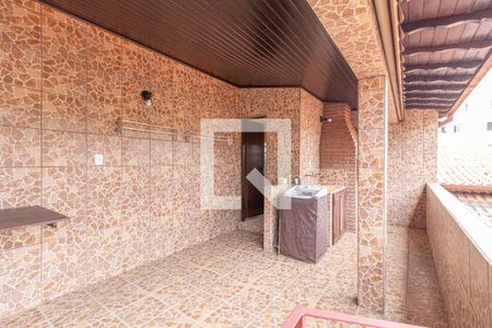 Casa à venda com 150m², 3 quartos e 5 vagasÁrea de serviço