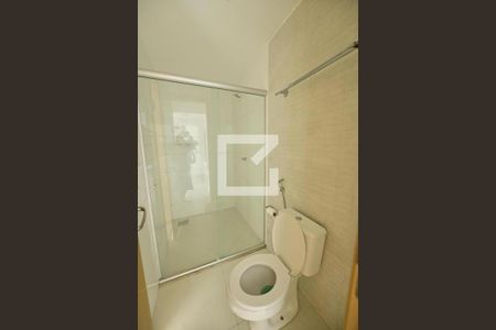 Banheiro
 de apartamento para alugar com 1 quarto, 51m² em Setor Marista, Goiânia