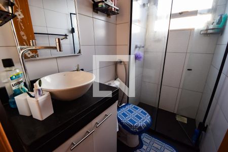 Apartamento para alugar com 48m², 2 quartos e 1 vaga Apartamento para alugar com 48m², 2 quartos e 1 vagaBanheiro