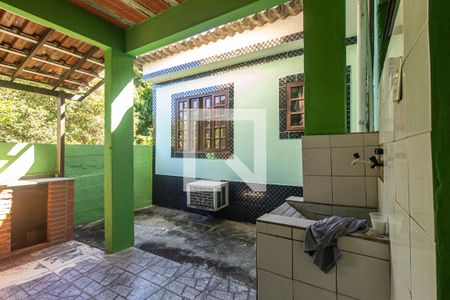 Casa para alugar com 70m², 2 quartos e 1 vagaÁrea de Serviço