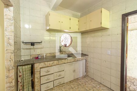 Casa para alugar com 70m², 2 quartos e 1 vagaCozinha