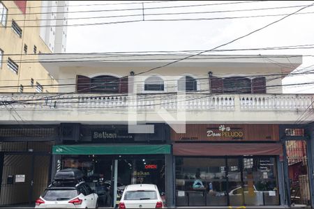 Casa para alugar com 302m², 4 quartos e 3 vagasFachada