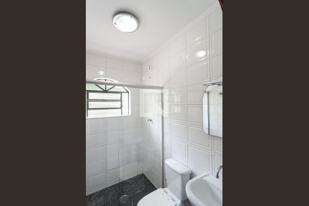 Casa para alugar com 302m², 4 quartos e 3 vagasBanheiro Social