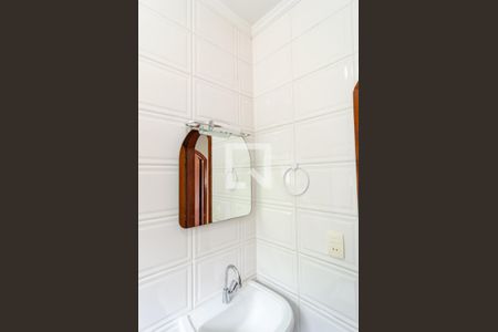 Casa para alugar com 302m², 4 quartos e 3 vagasBanheiro Social