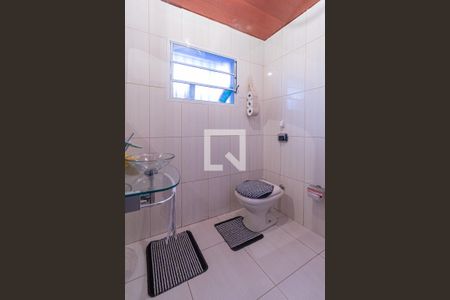 Lavabo de casa para alugar com 4 quartos, 207m² em Novo Osasco, Osasco