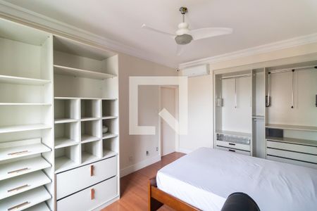 Apartamento à venda com 136m², 3 quartos e 1 vagaSuíte