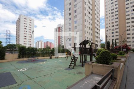 Apartamento à venda com 51m², 2 quartos e 1 vaga Apartamento à venda com 51m², 2 quartos e 1 vagaÁrea comum - Playground