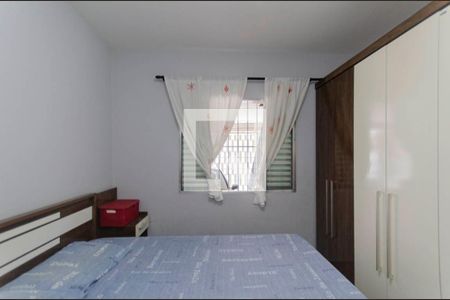 Suíte de casa à venda com 3 quartos, 240m² em Jardim Ponte Rasa, São Paulo