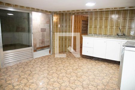 Casa à venda com 349m², 5 quartos e 2 vagas Cozinha 2